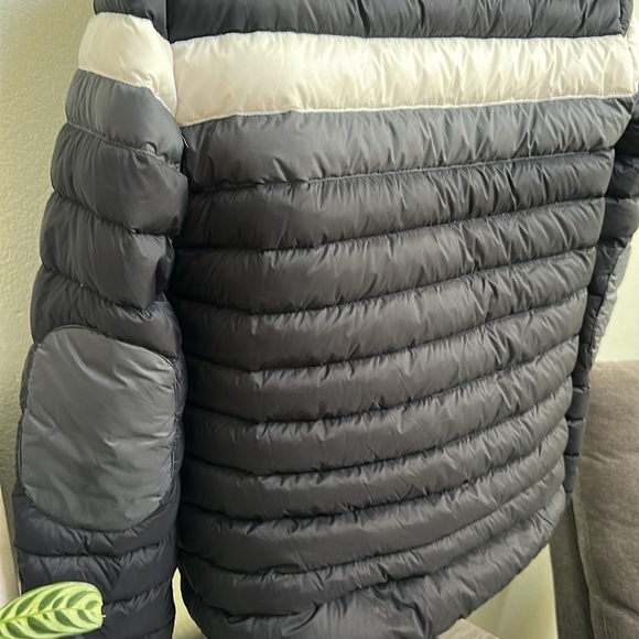 Goose down and feather jacket. Size L. - Picture 9 of 11